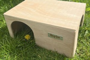 Extra Large Guinea Pig House (Natural)