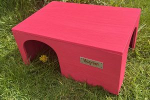 Extra Large Guinea Pig House (Flamingo Pink)
