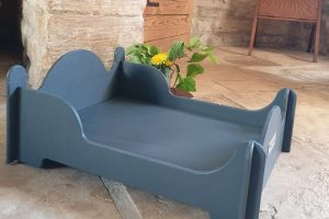 Large Cozy Bed for Rabbits and Guinea Pigs (Slate Grey)